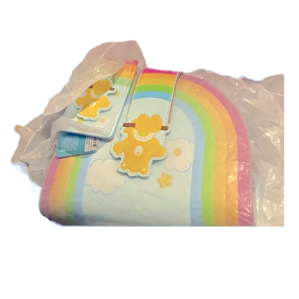 Loungefly Carebear rainbow crossbody - Picture 2 of 2